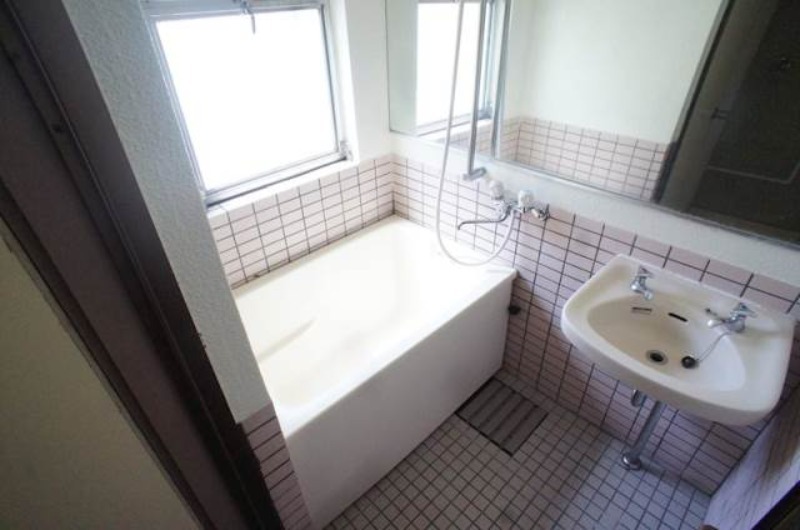 バス・シャワールーム　別号室