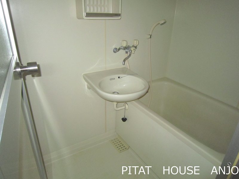 バス・シャワールーム　参考写真１０３