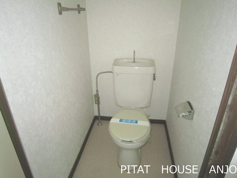 トイレ　参考写真１０３