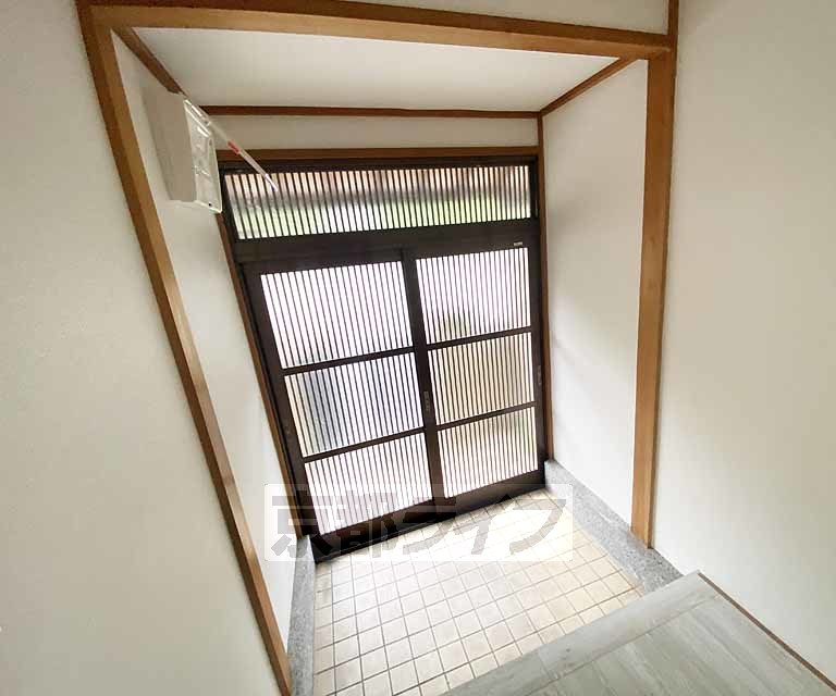 玄関　広々とした玄関です