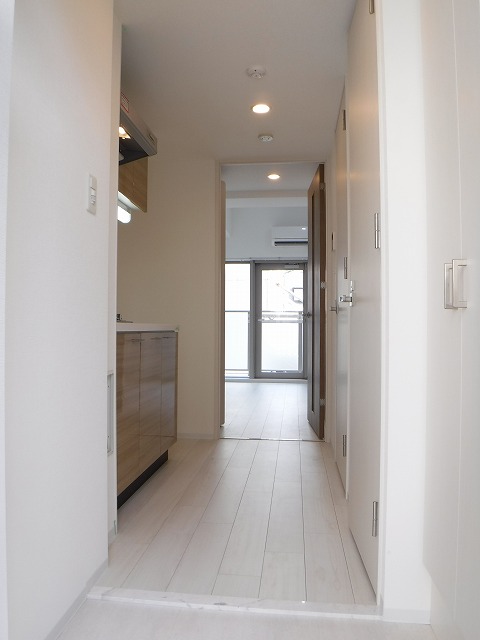 玄関　※室内は現況を優先します