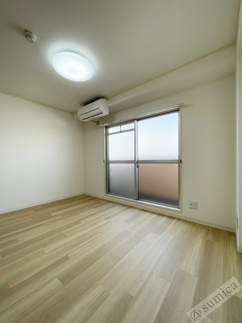 バルコニー　同物件の他のお部屋の写真を流用しております。