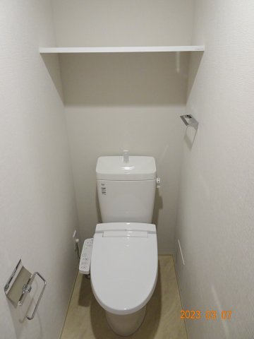 トイレ　別部屋参考