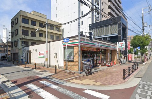 コンビニ　セブンイレブン 大阪新深江駅北店（コンビニ）まで588m