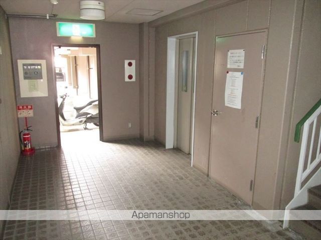 ロビー　ロビー