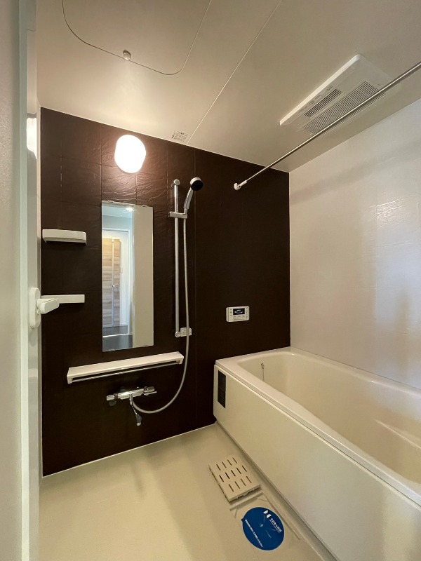 バス・シャワールーム　※別部屋参考写真