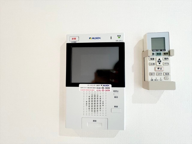 セキュリティ　同一建物内３０８号室内装写真転載