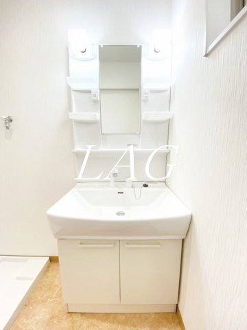 洗面設備　洗面台です。