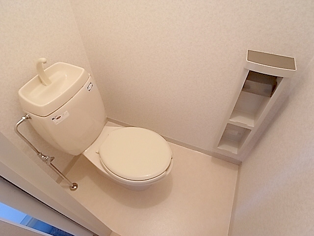 トイレ　お風呂・トイレ別のセパレート