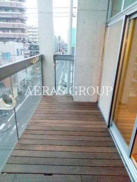 バルコニー　バルコニー