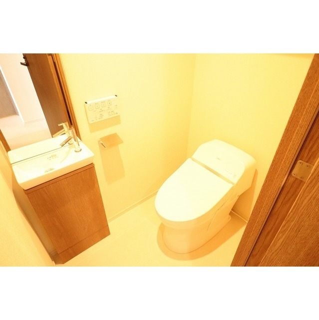 トイレ　トイレ※別部屋参考写真