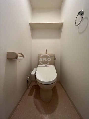 トイレ　ドルチェヴィータ　トイレ