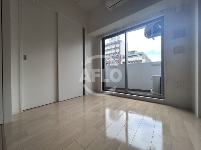 居室・リビング　セレニテ新大阪カルム 　洋室