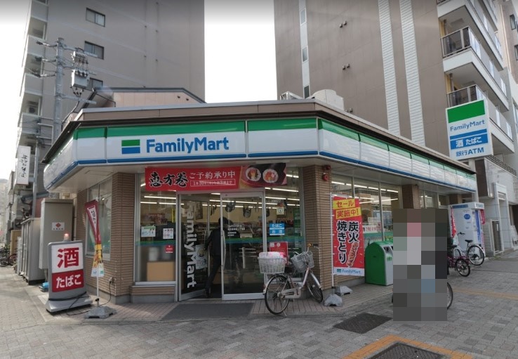 コンビニ　ファミリーマート 名古屋新栄二丁目店（コンビニ）まで101m