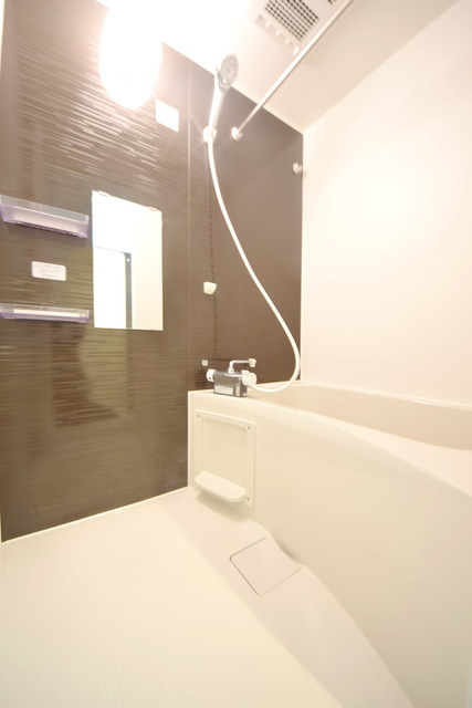 バス・シャワールーム　～さっぱりしましょう～