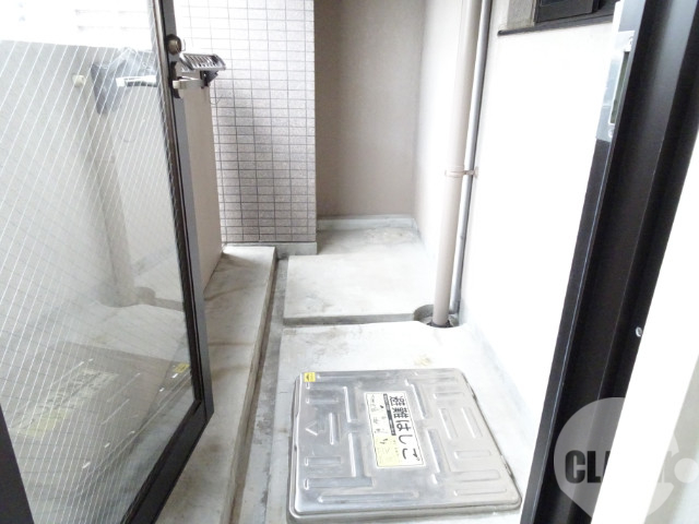 バルコニー　南向きだからお洗濯物が乾きやすい！