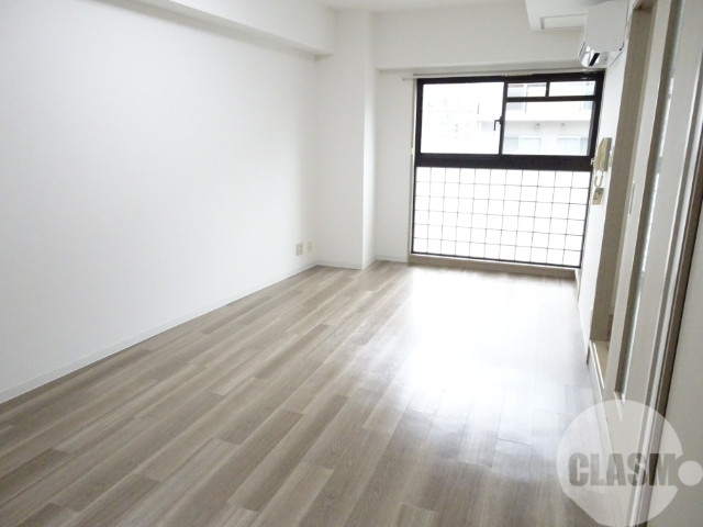 居室・リビング　明るいお部屋です♪