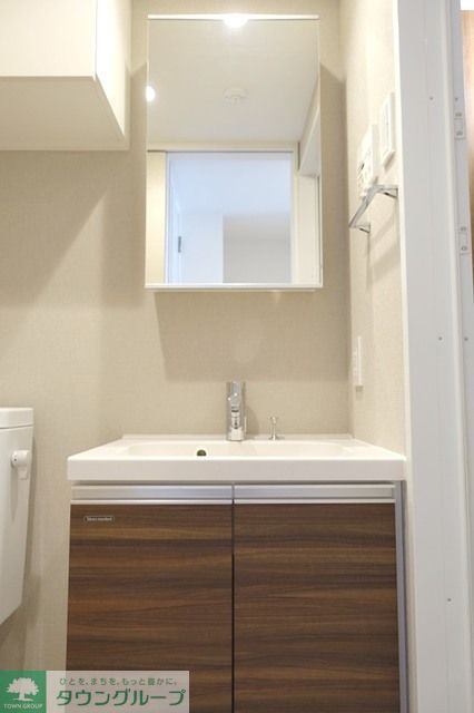 洗面設備　※写真は同タイプ住戸です。