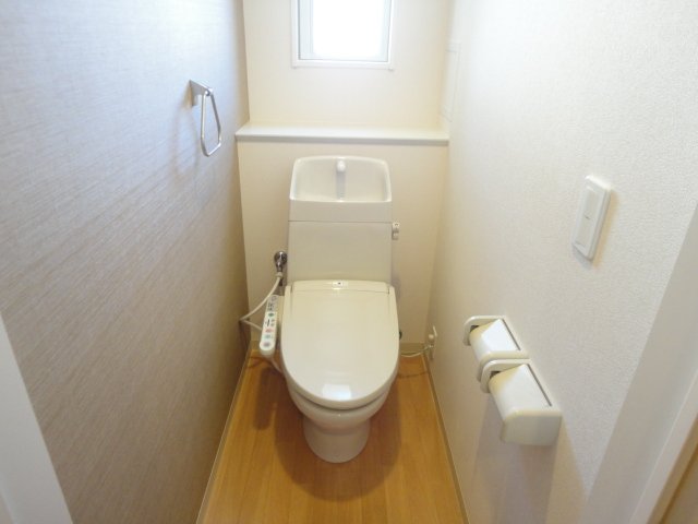 トイレ　シャワー付トイレ