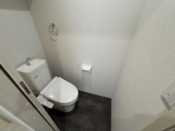 トイレ　★☆他社掲載も内見や契約可能！相見積もり大歓迎☆★