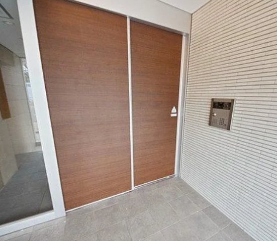 エントランス　☆きれいなエントランス☆