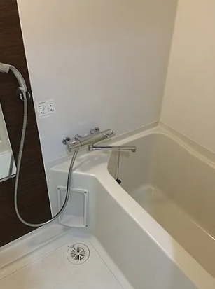 バス・シャワールーム　☆ゆったりくつろげるお風呂☆