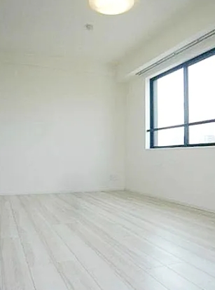 居室・リビング　☆明るい洋室☆