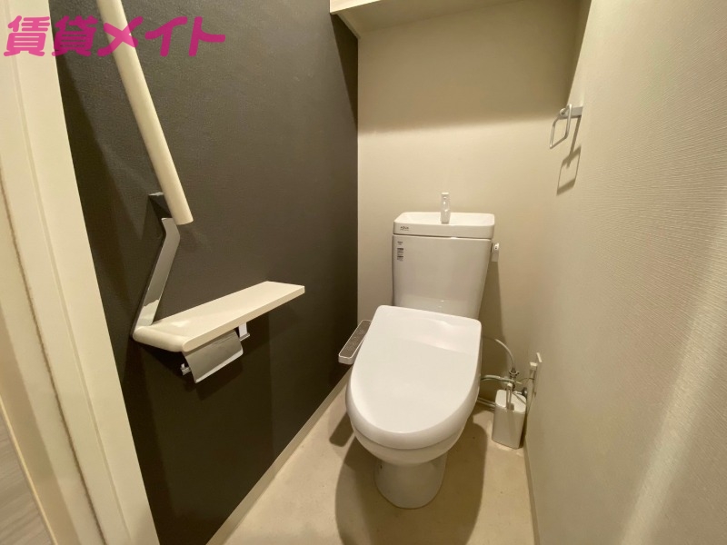 トイレ　同物件別室写真