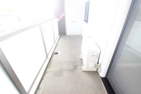 バルコニー　※別部屋の写真です