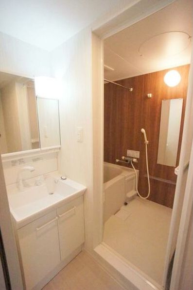 洗面設備　シャンプードレッサーです☆