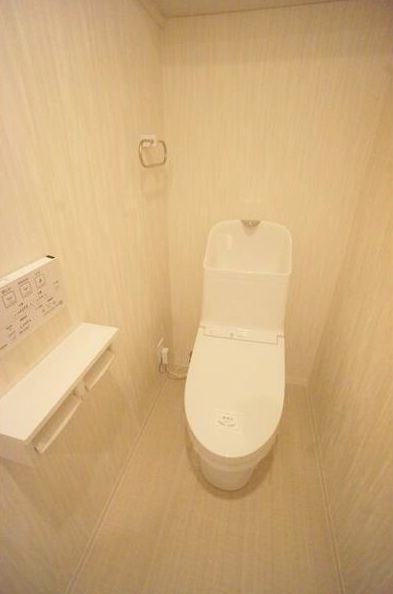 トイレ　ウォシュレットです☆