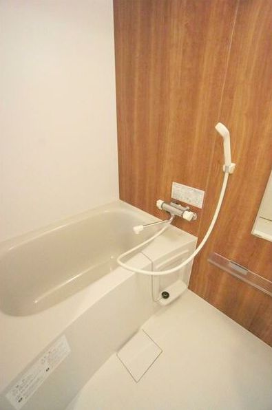 バス・シャワールーム　バスルームです☆