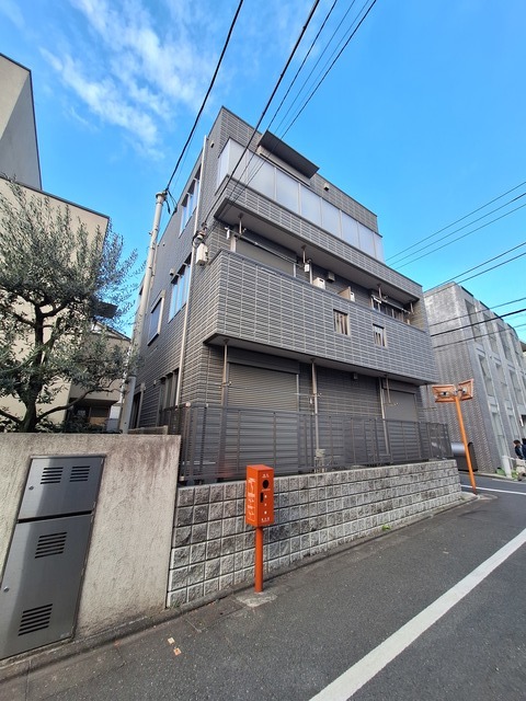 建物外観　耐震耐火に優れた旭化成へーベルメゾン