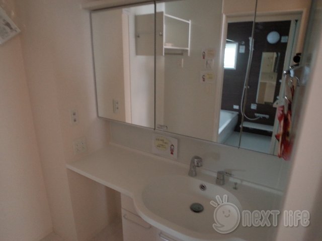 洗面設備　ラプランタンの洗面所