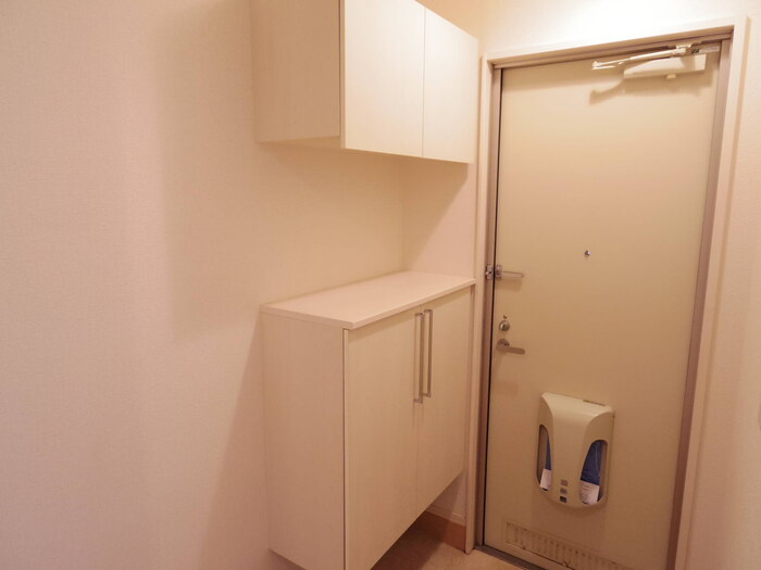 玄関　シューズボックス