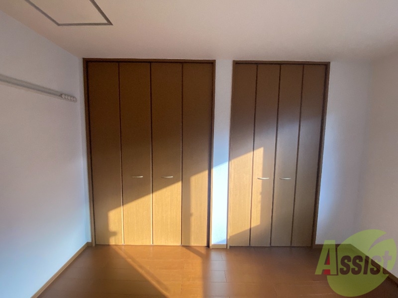 収納　収納スペースがあるのでお部屋を広く使えます。