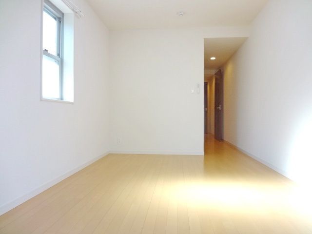 その他部屋・スペース　♪側面に窓は付きません♪