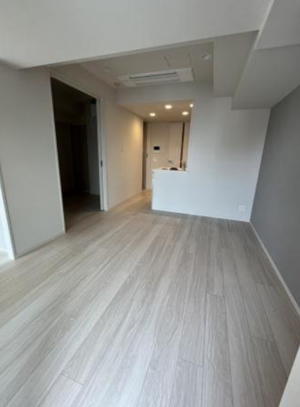 居室・リビング　☆明るい居間☆