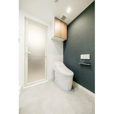 トイレ　※別部屋の参考写真です。