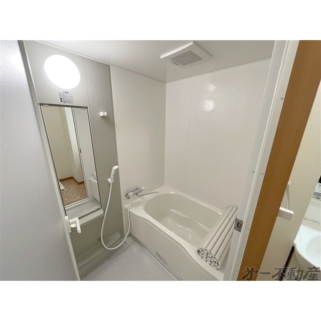 バス・シャワールーム　バスルーム