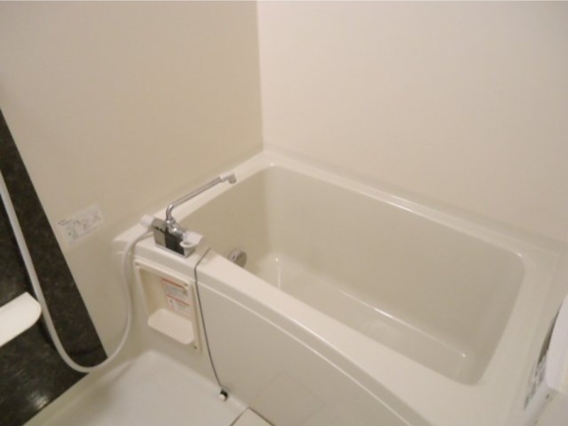 バス・シャワールーム　図面と現状に相違がある場合には現状を優先