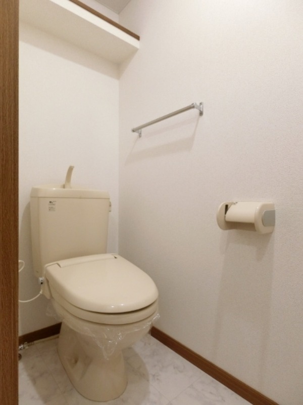 トイレ　図面と現状に相違がある場合には現状を優先