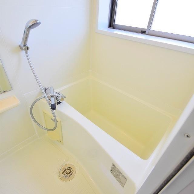 バス・シャワールーム　☆ゆっくりくつろげるお風呂☆