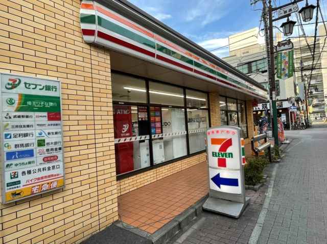 コンビニ　セブン－イレブン草加駅前１番通り店（コンビニ）まで170m