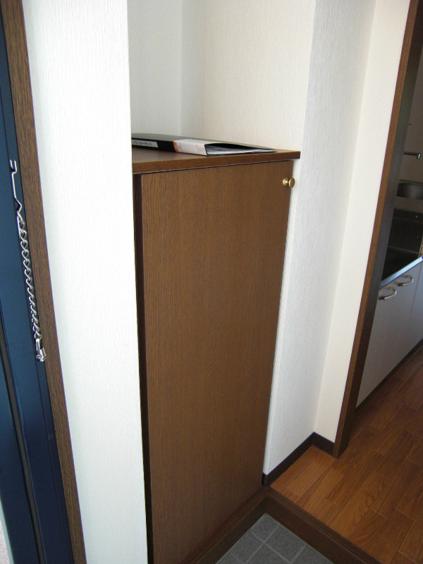 玄関　※他部屋参照・現況優先