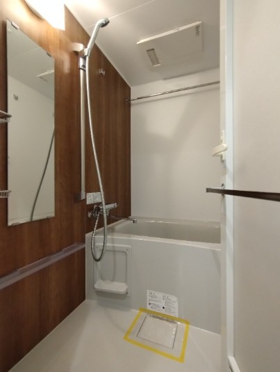 バス・シャワールーム　風呂