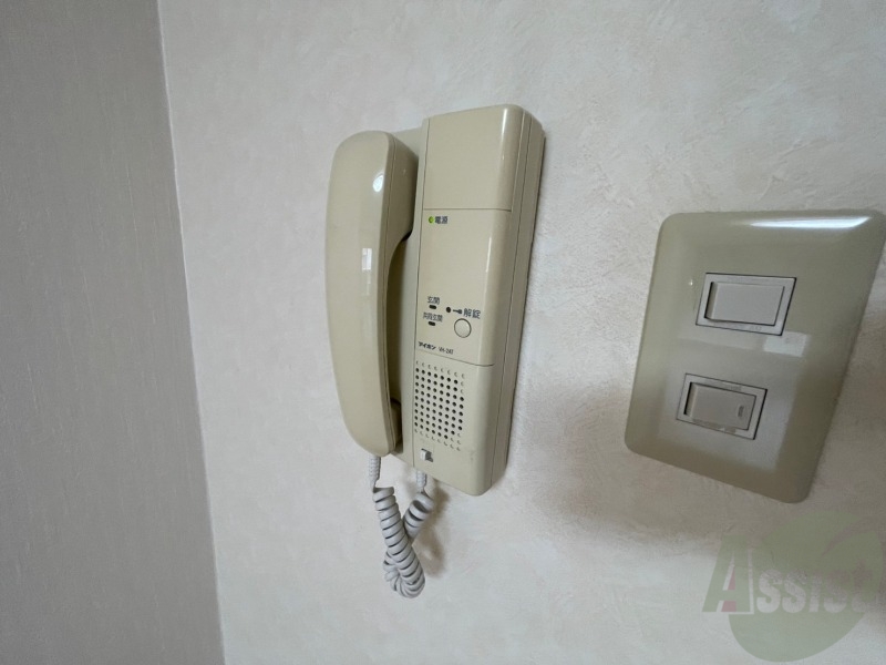 セキュリティ　インターホンは通話ができるので急な訪問があっても安心です。