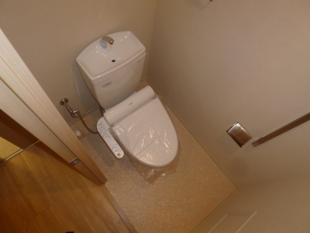 トイレ　ウォシュレット付きのトイレです♪