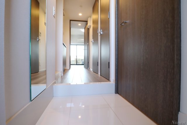 玄関　収納もある玄関です