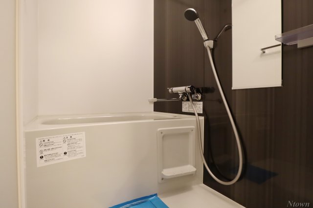 バス・シャワールーム　お風呂で日々の疲れを落としましょう